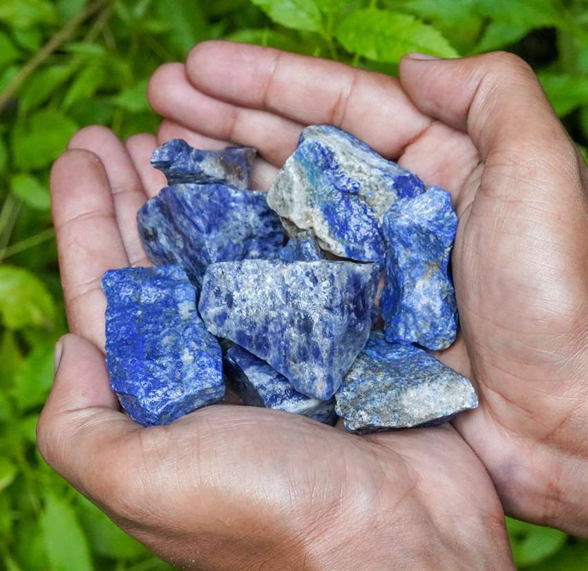 Lapis Lazuli Rough/Raw Natural Crystal for Tumbling Chakra Balancing