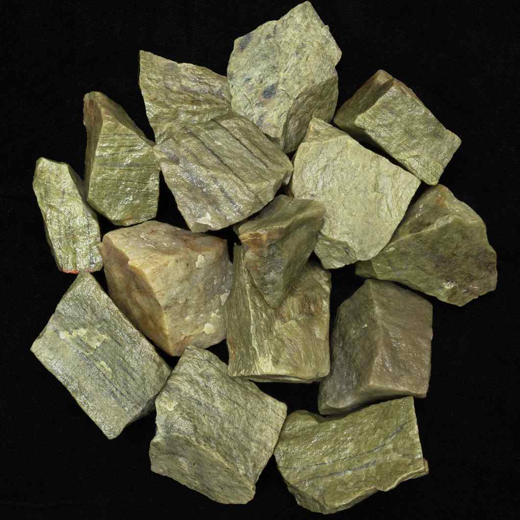 Vessonite Rough/Raw Natural Crystal for Tumbling Chakra Balancing