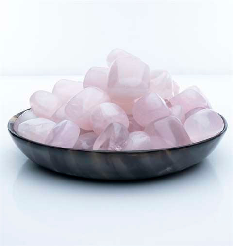 Rose quartz tumble stone