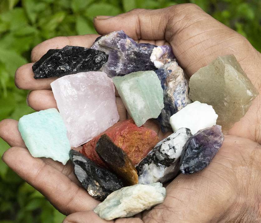 Assorted Rough/Raw Natural Crystal for Tumbling Chakra Balancing