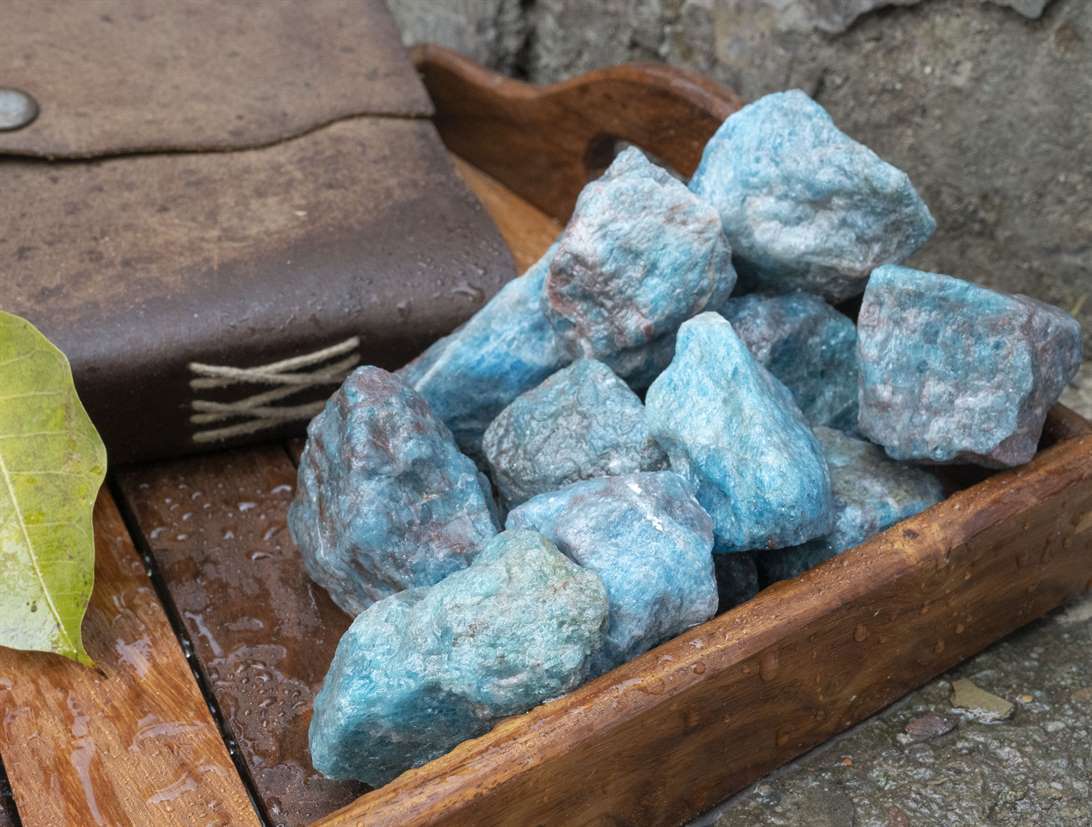 Blue Apatite Rough/Raw Natural Crystal for Tumbling Chakra Balancing