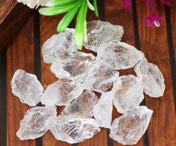 Clear Quartz Rough/Raw Natural Crystal for Tumbling Chakra Balancing
